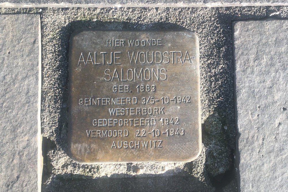 Stolpersteine Kalanderstraat 61 (nu Van Heekplein)