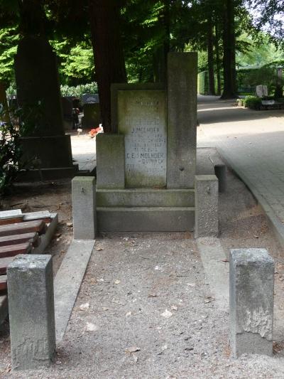 Dutch War Graves Protestant Cemetery Vredehof #1