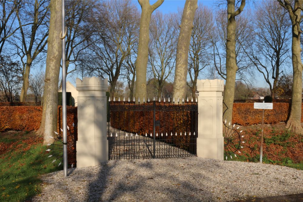 Nederlandse Oorlogsgraven Gemeentelijke Begraafplaats Heerewaarden #1
