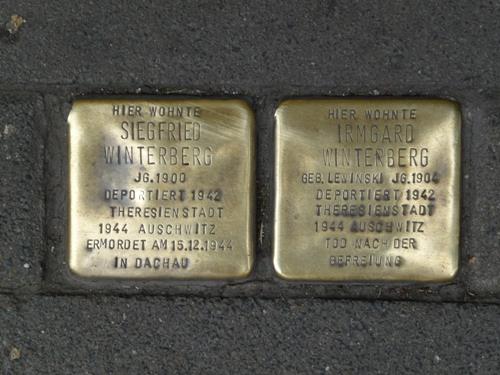 Stolpersteine Am Hof 22