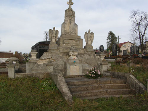 Mass Grave Polish Soldiers