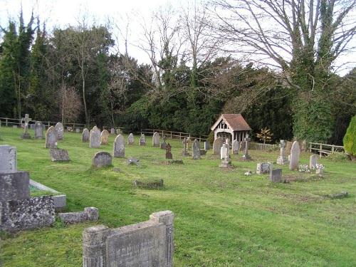 Commonwealth War Graves All Hallows Church Cemetery #1