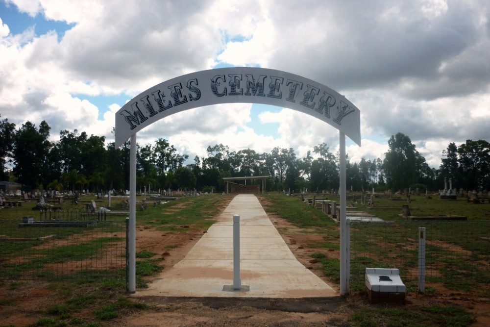 Oorlogsgraven van het Gemenebest Miles General Cemetery #1