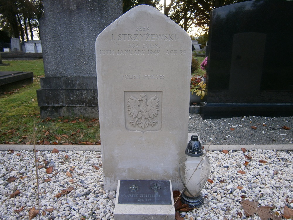 Polish War Grave General Cemetery Uithuizermeeden #1