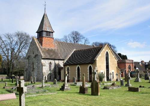 Oorlogsgraven van het Gemenebest Rotherfield Greys Churchyard #1