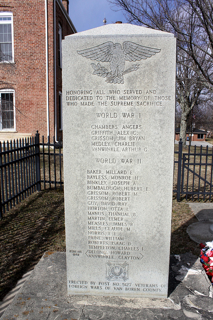 Oorlogsmonument Van Buren County #1