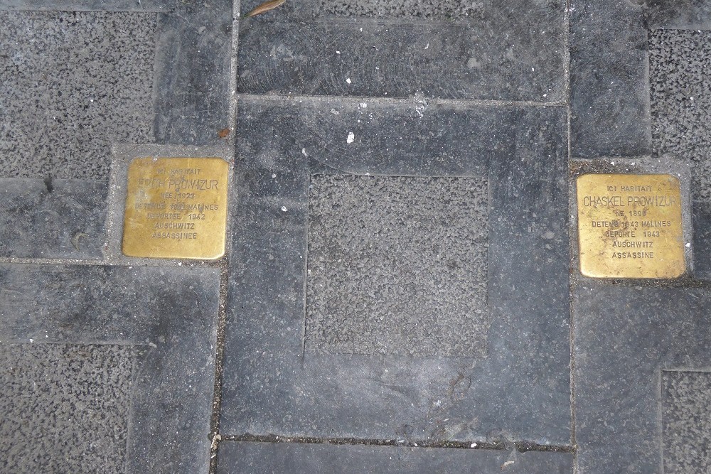 Stolpersteine Karperbrug 13