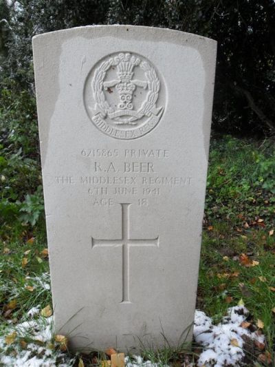 Oorlogsgraven van het Gemenebest Saint Botolph Churchyard #1