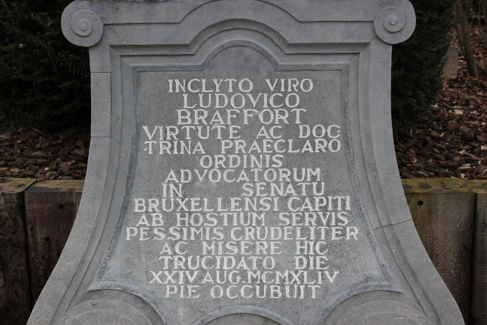 Monument Louis Braffort Wambeek #2