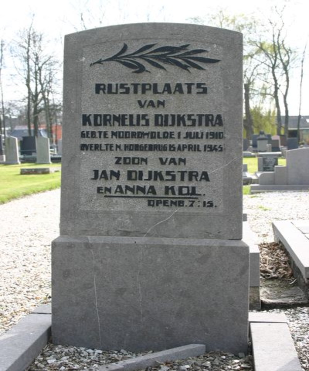 Nederlandse Oorlogsgraven Zuidwolde #2