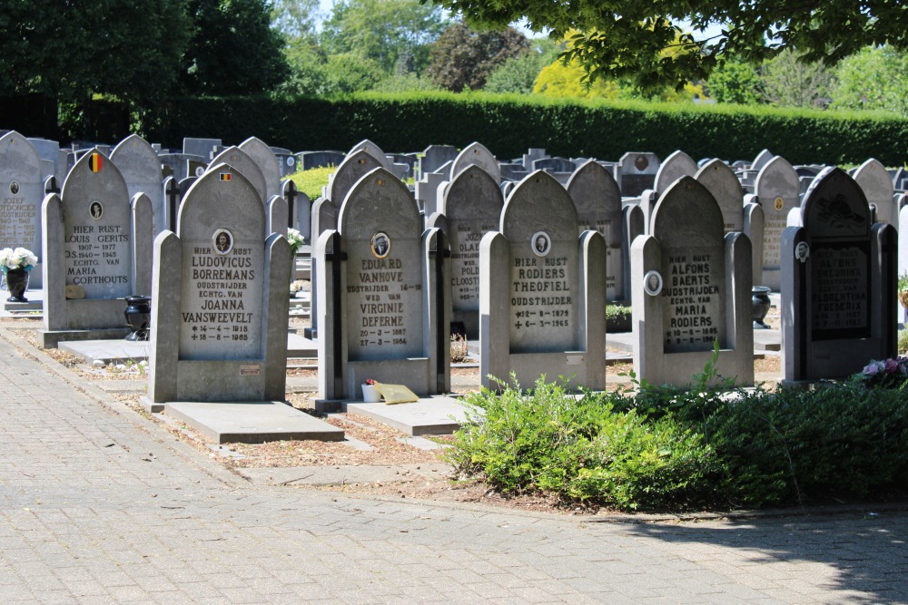 Belgische Graven Oudstrijders Zolder #3
