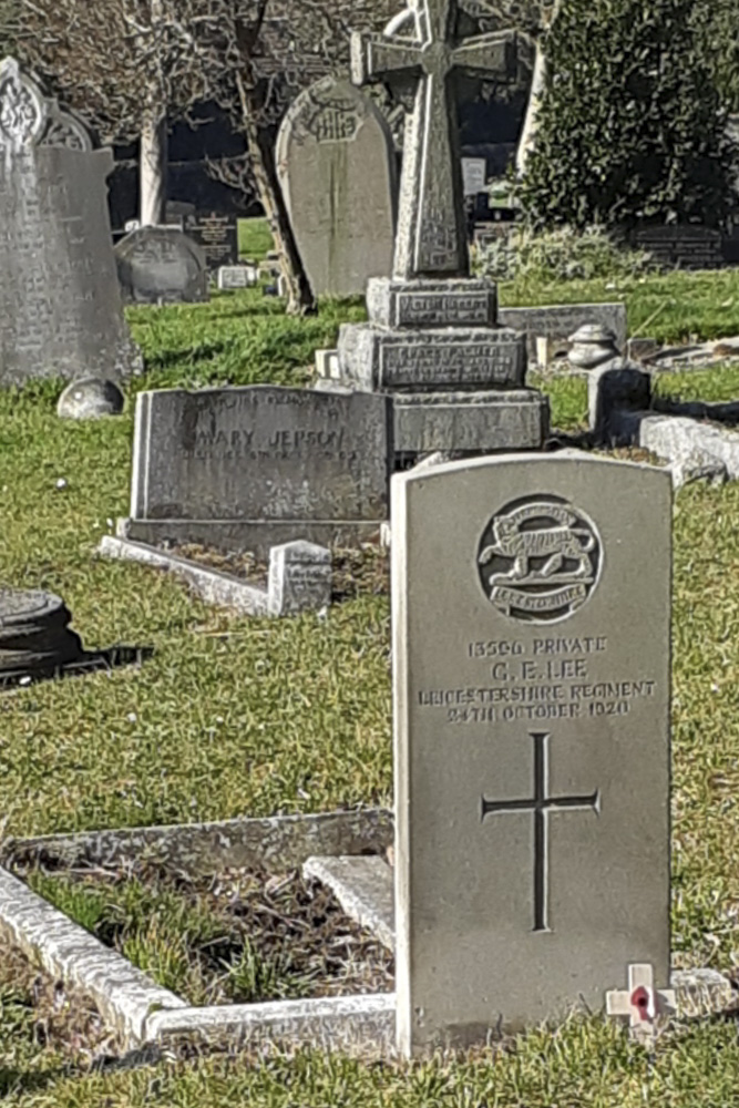 Oorlogsgraven van het Gemenebest St Lawrence Churchyard #3