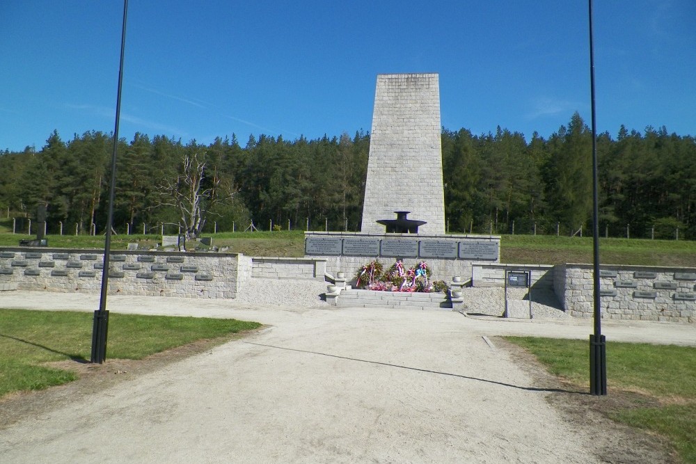 Mausoleum Monument KZ Gross-Rosen #1
