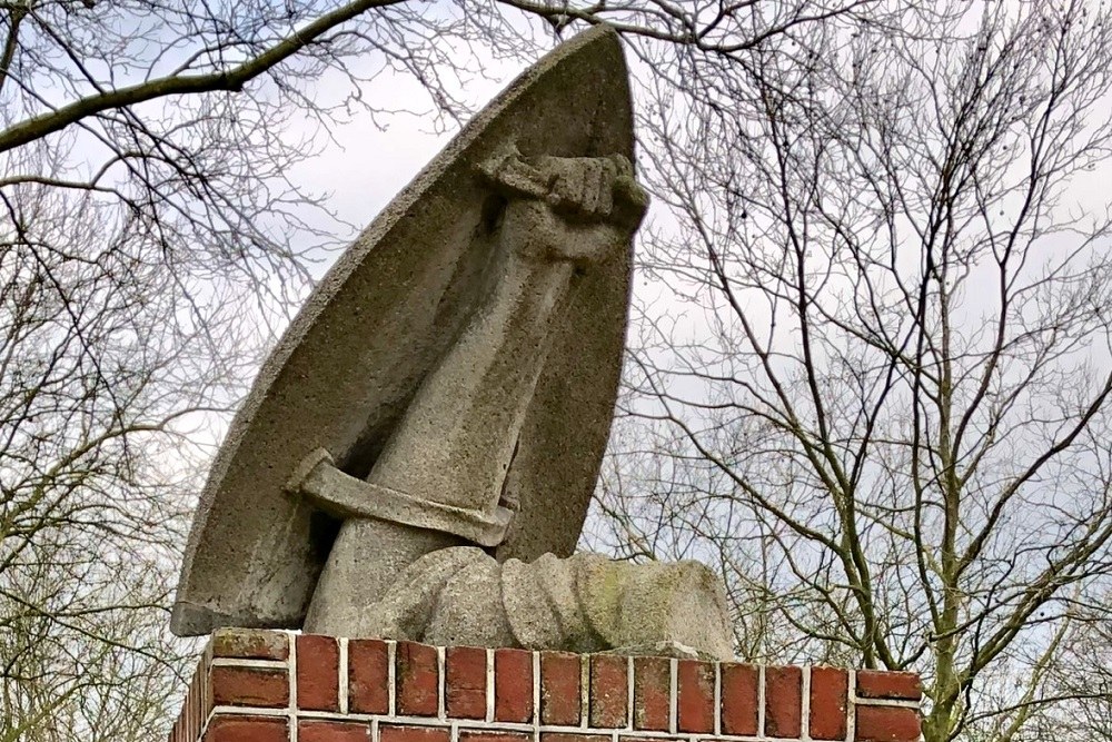 Oorlogsmonument Baarle-Nassau #1