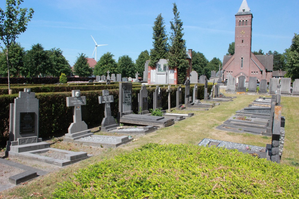 Belgian Graves Veterans Doornzele