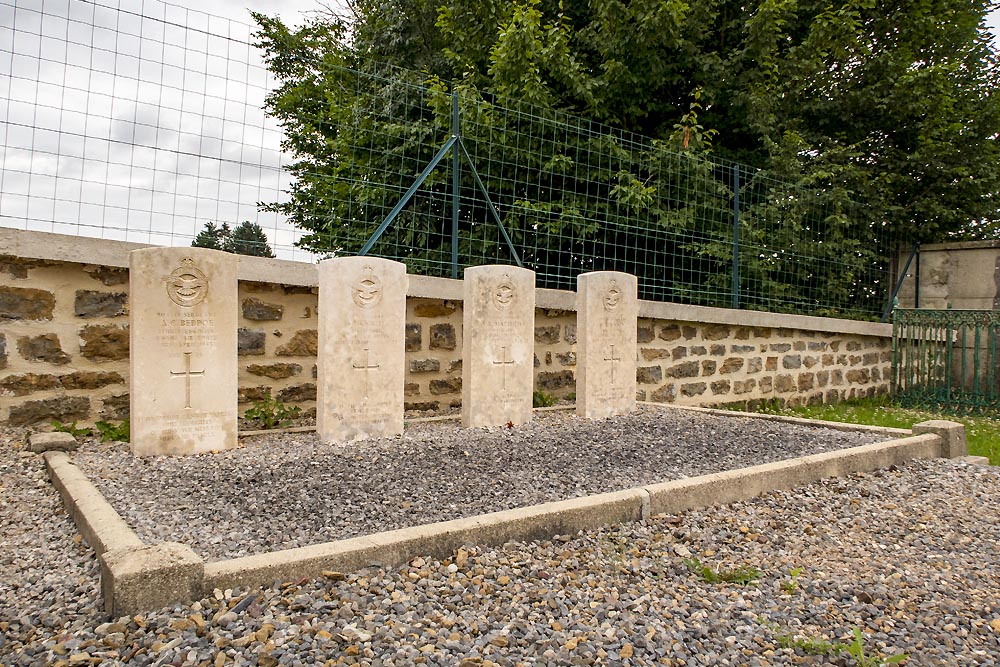 Oorlogsgraven van het Gemenebest Fleigneux