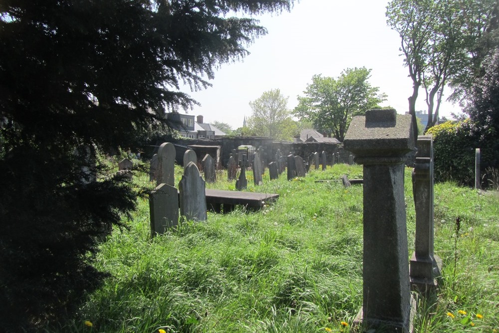 Commonwealth War Graves St. George's Burial Ground #1