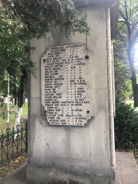 Monument voor de Gesneuvelden Helden van de Tweede Wereldoorlog #4