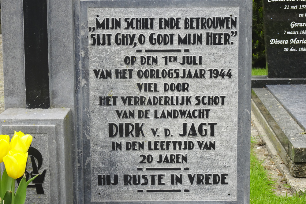 Dutch War Grave R.C. Cemetery Grootebroek #2