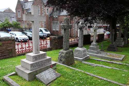 Commonwealth War Graves St. Andrew Episcopalian Churchyard #1