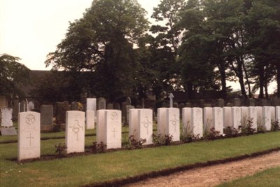 Commonwealth War Graves Crail Cemetery #1