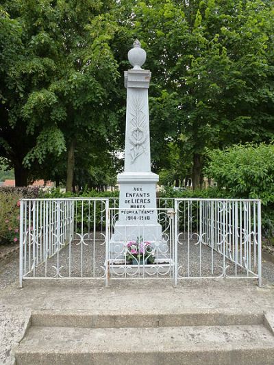Oorlogsmonument Lières #1