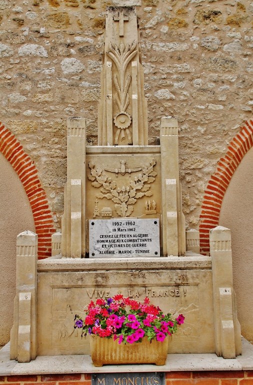 Oorlogsmonument Saint-Michel