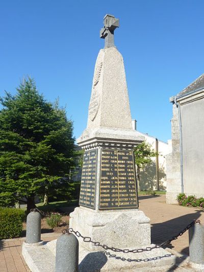 War Memorial Botsorhel #1