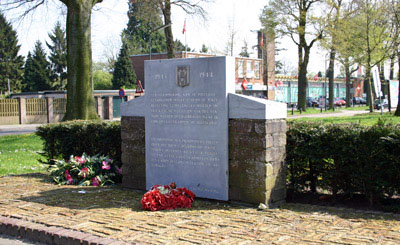 Monument Gedeporteerde Politieke Gevangenen NS-station Vught #2