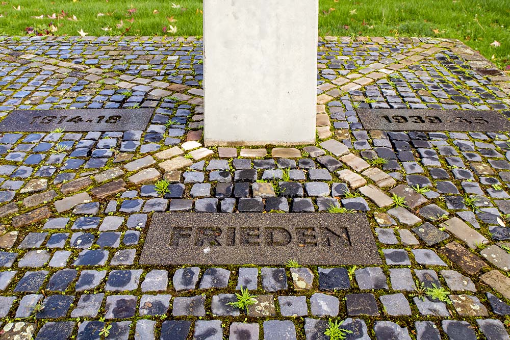 War Memorial Birgel #3