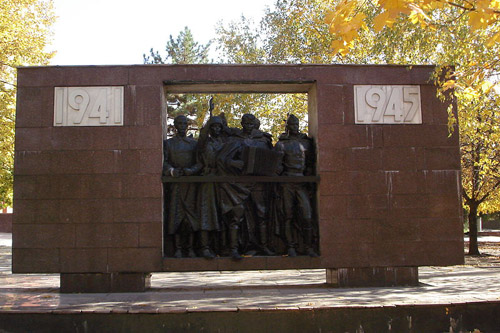 Oorlogsmonument Mijnbouw-school #1