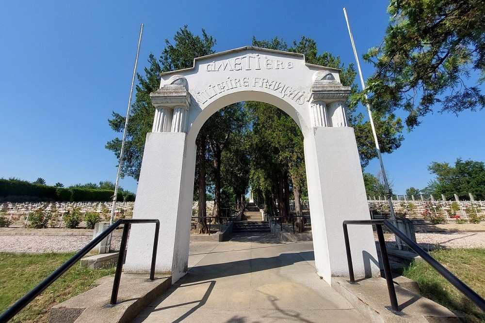 French War Cemetery Skopje #1