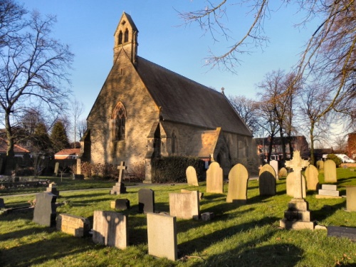 Commonwealth War Graves All Saints Churchyard