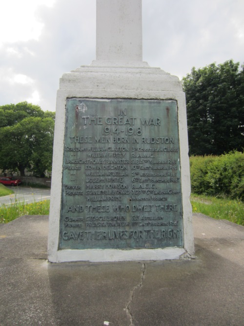 Oorlogsmonument Rudston #3