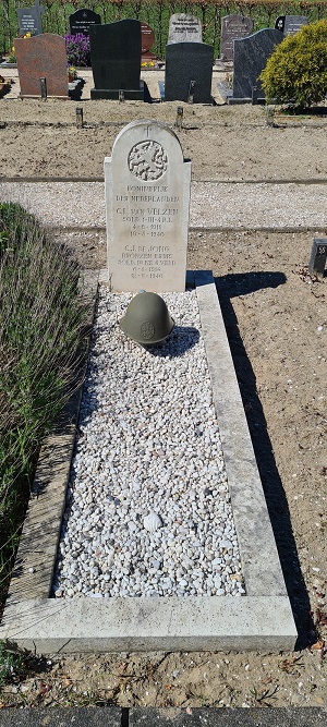 Dutch War Graves R.K. Begraafplaats Zuidbuurt #2