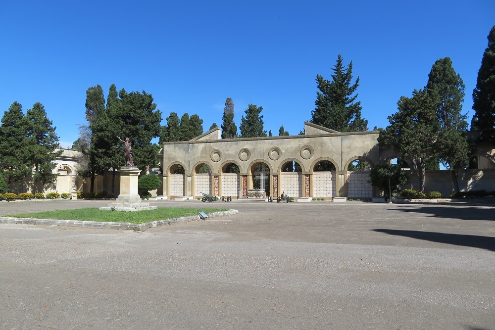 Monumento Cimitero di Lecce #1