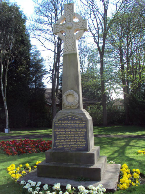 Oorlogsmonument Chasetown #2