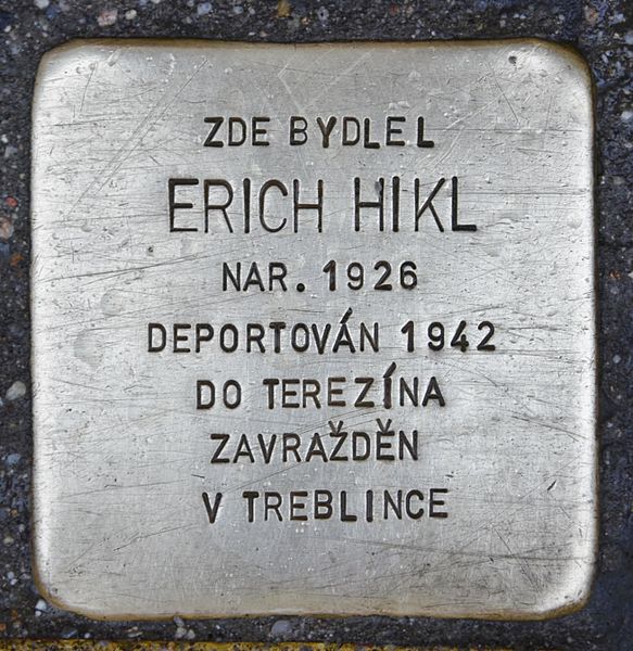 Stolpersteine Pavelčkova 3/17 #1