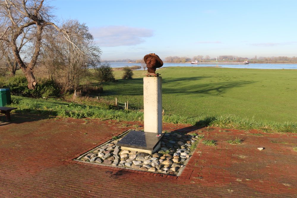 Monument 43rd Reconnaissance Regiment