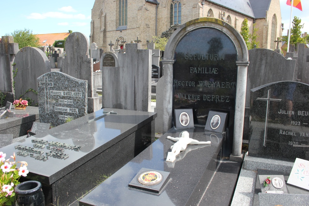 Belgian Graves Veterans Vladslo #1