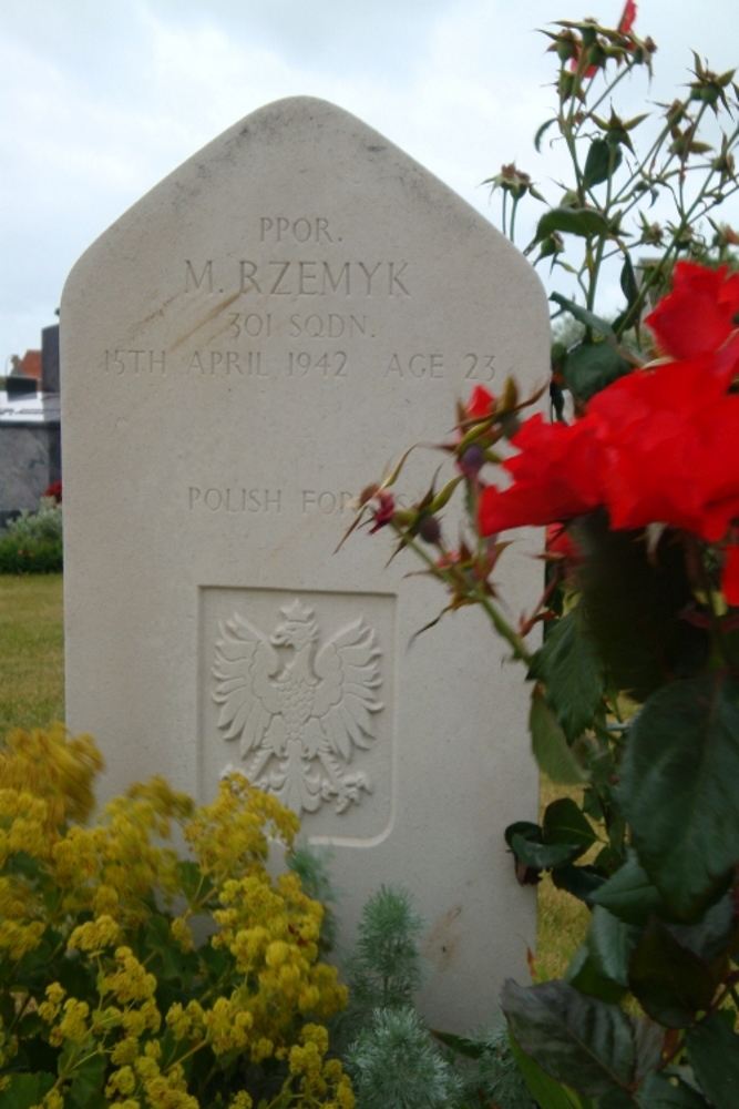 Polish War Graves Middelkerke #3