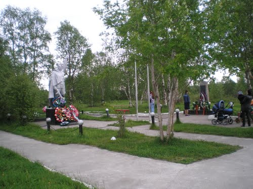 Memorial Norwegian Partisans Murmansk #1