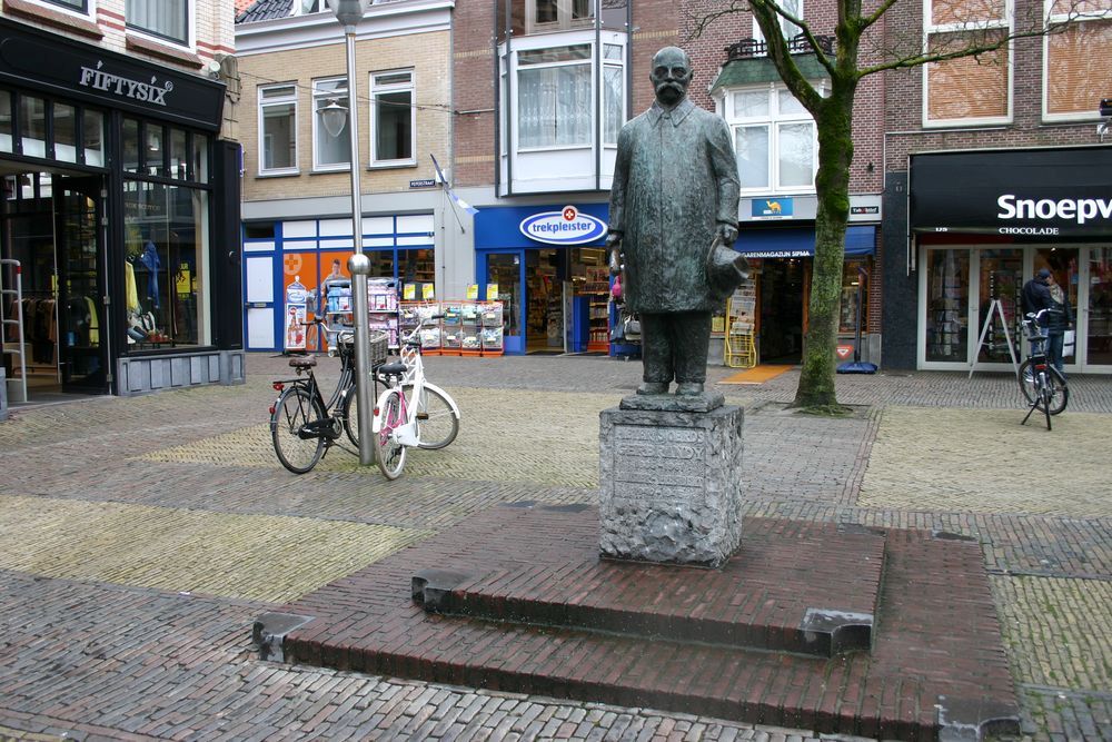 Gerbrandy Monument Sneek