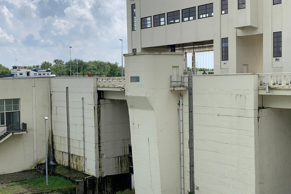 Bunker lock Petit-Lanaye