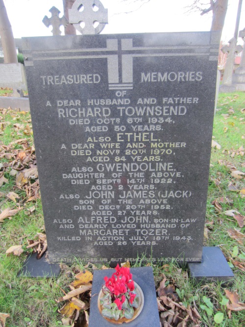 Remembrance Texts St Annes Parish Church #4