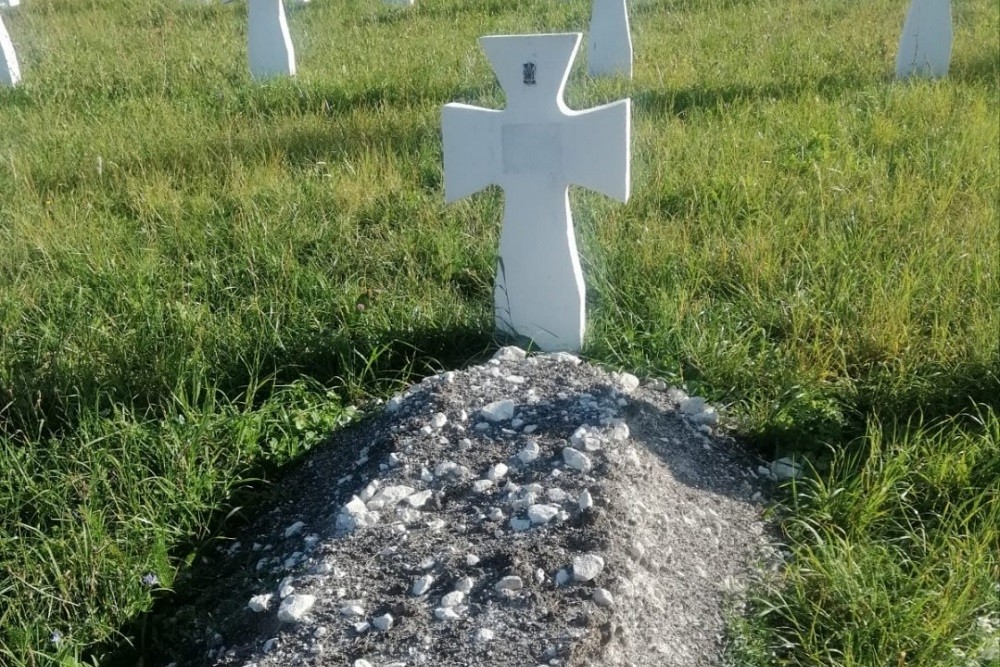 Ukranian War Cemetery Chervone #4