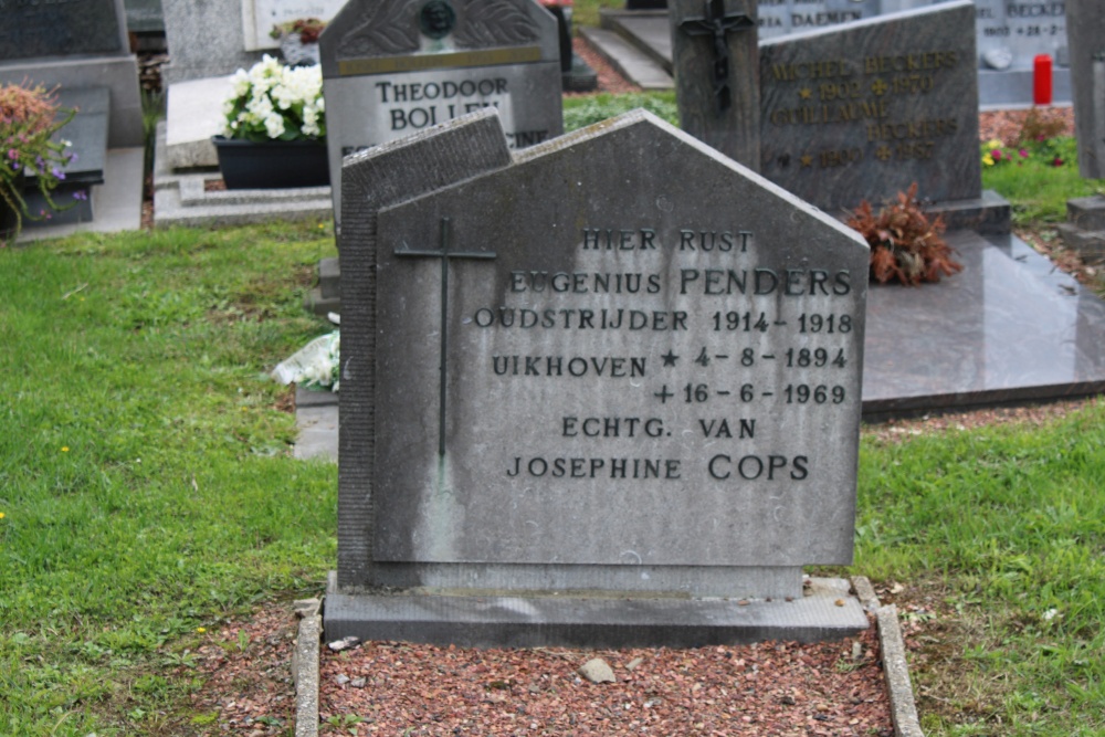 Belgian Graves Veterans Uikhoven