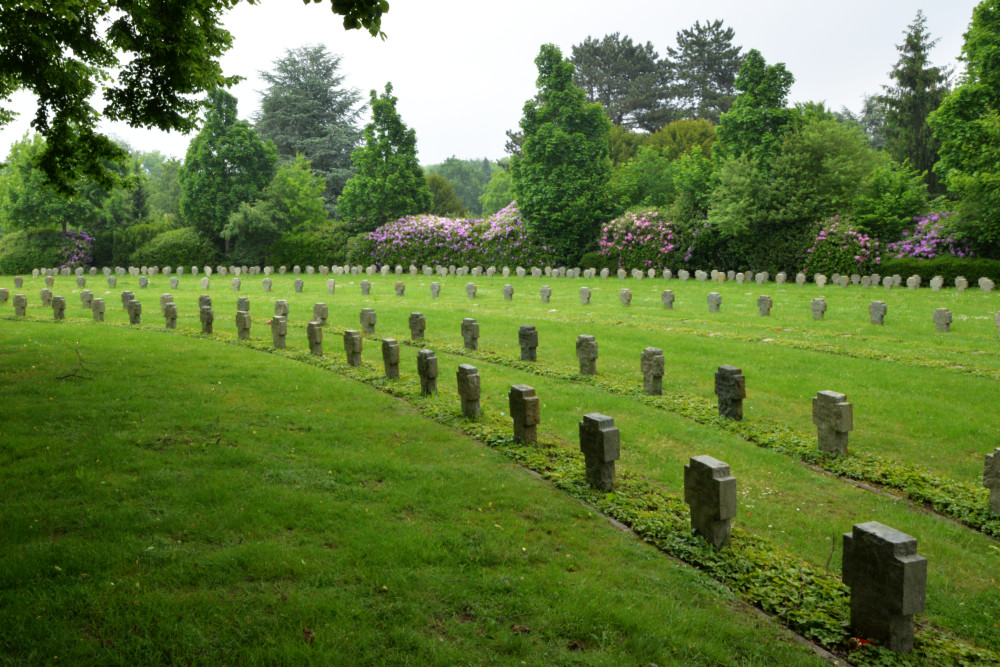 Oorlogsgraven Parkfriedhof Essen #5