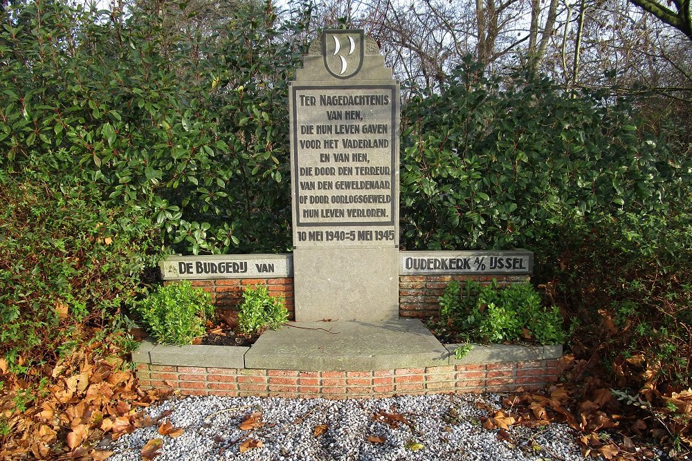 Oorlogsmonument Ouderkerk aan den IJssel #4