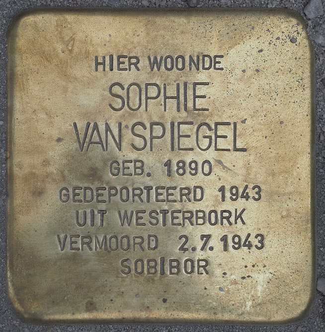 Stolpersteine Sint Jurrienstraat 21 #3